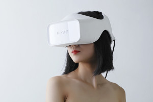 FOVE Virtual Reality headset